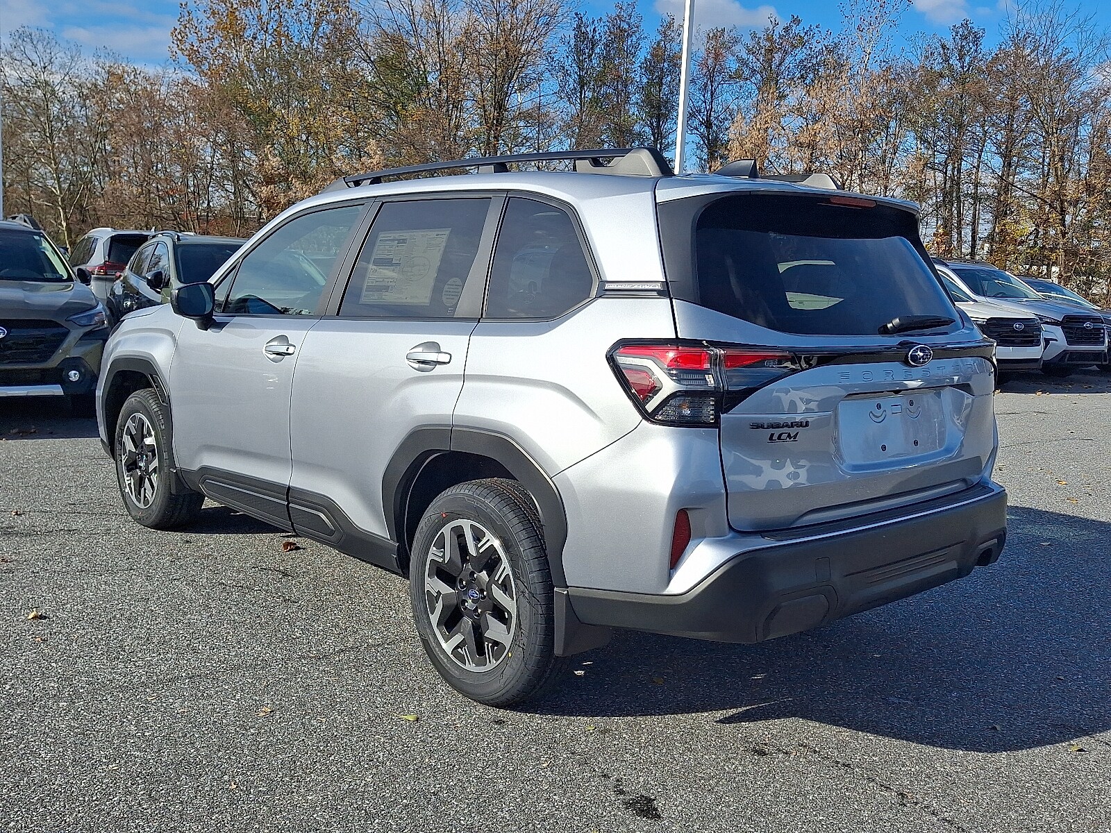 2026 Subaru Forester Premium photo 4