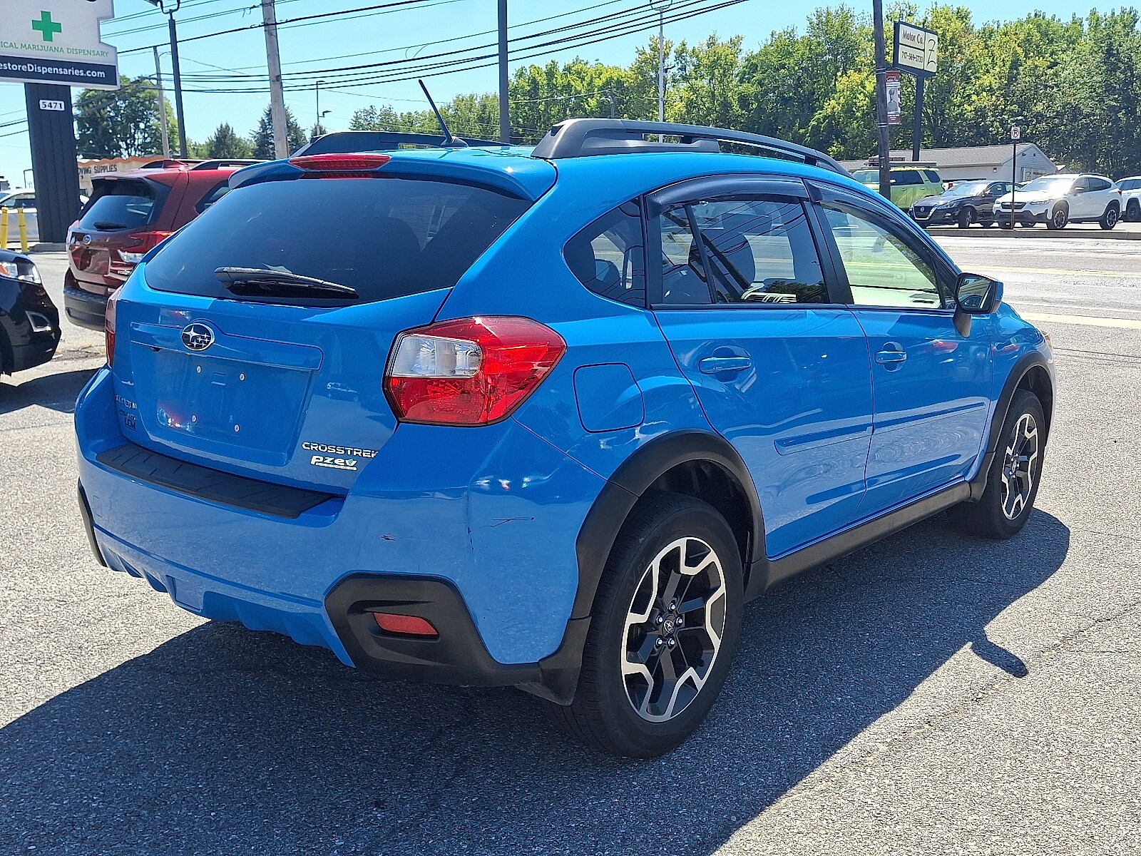 2017 Subaru Crosstrek 2.0i Premium photo 4