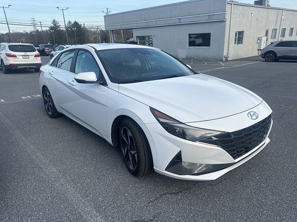 Used 2023 Hyundai Elantra Hybrid Limited Sedan