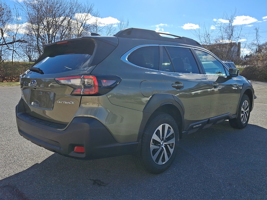 New 2025 Subaru Outback Premium SUV