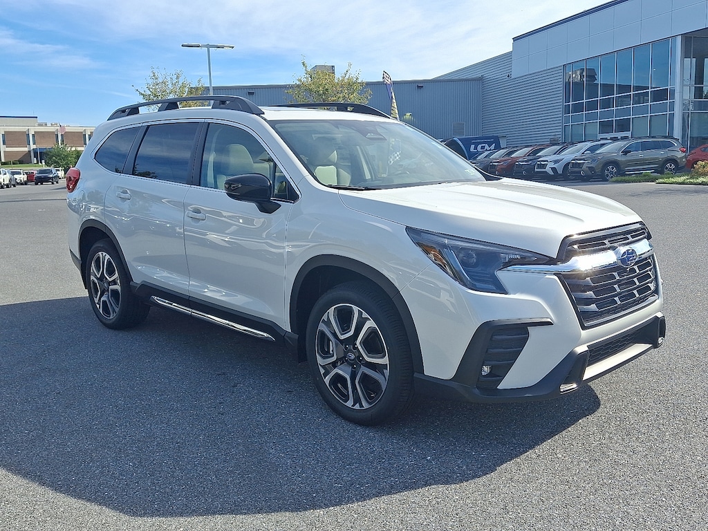 New 2025 Subaru Ascent Limited 7-Passenger SUV