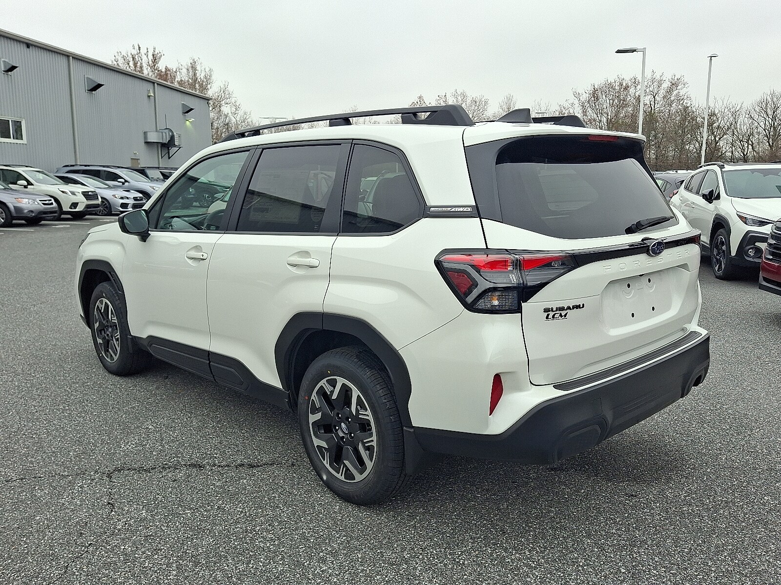 2026 Subaru Forester Premium photo 3