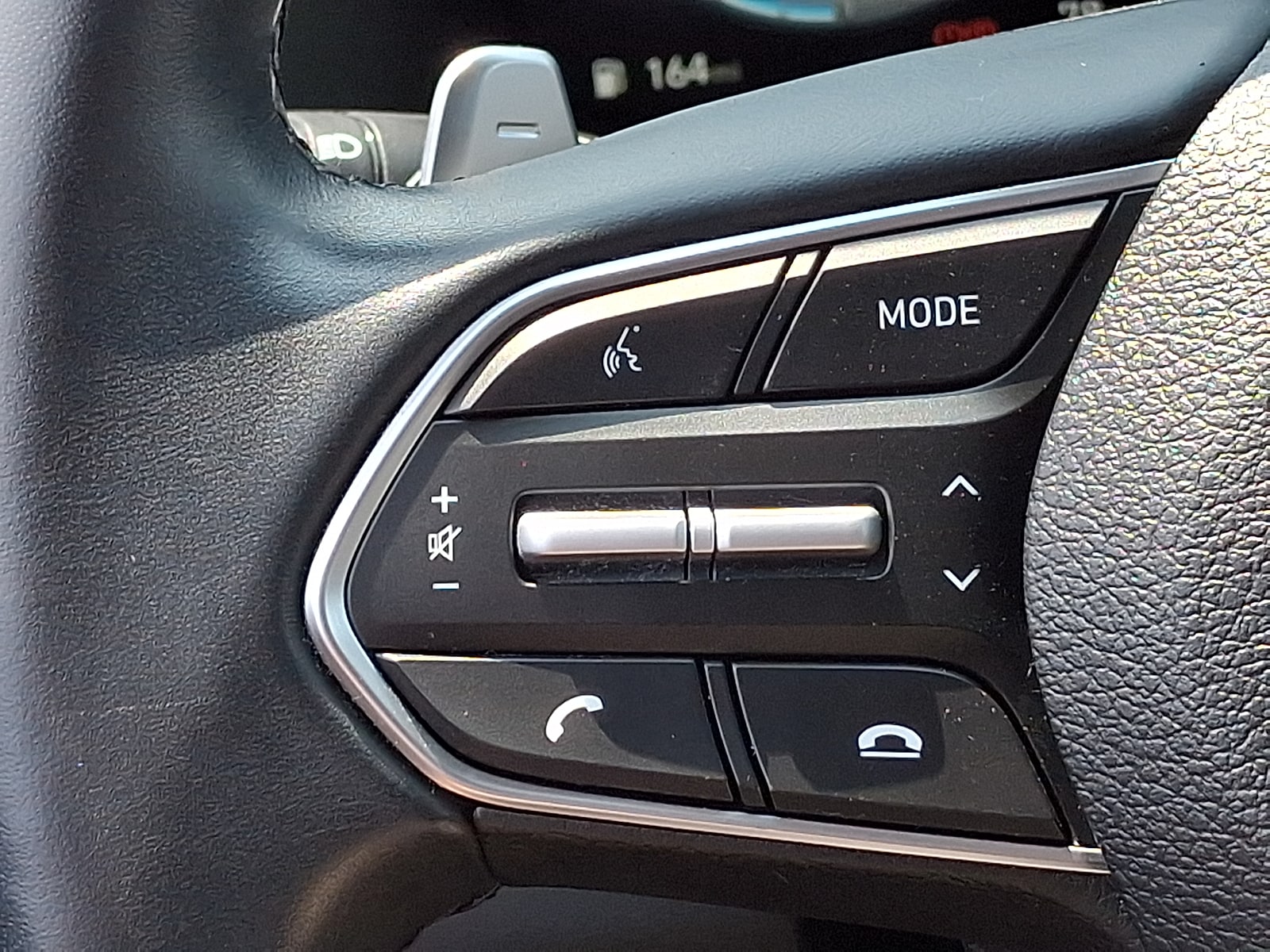 2021 Hyundai Santa Fe Limited - Photo 22
