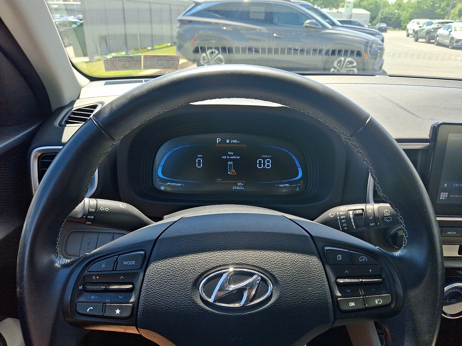 2025 Hyundai Venue SEL - Photo 20