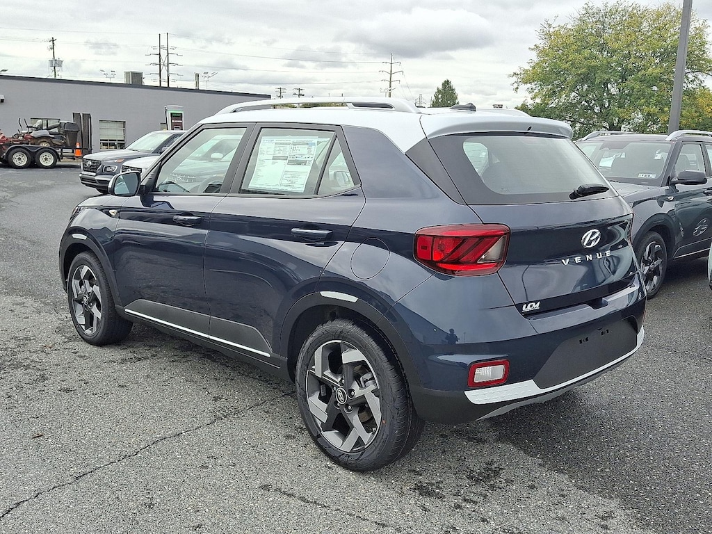 New 2026 Hyundai Venue SEL SUV