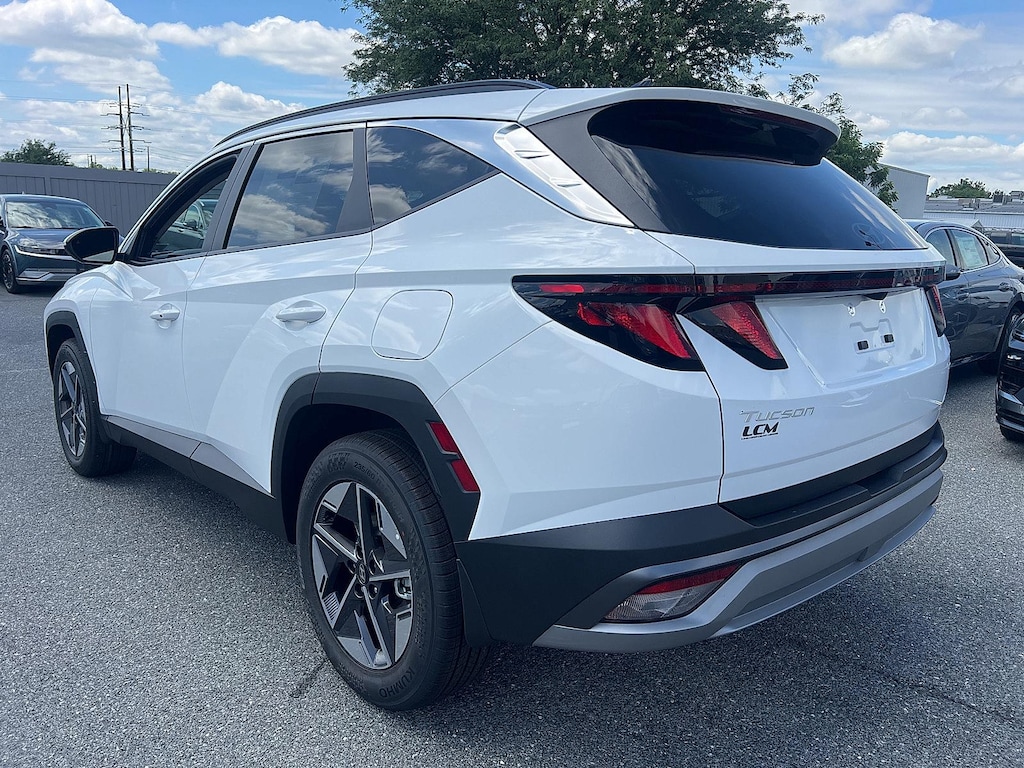 New 2026 Hyundai Tucson SEL AWD SUV