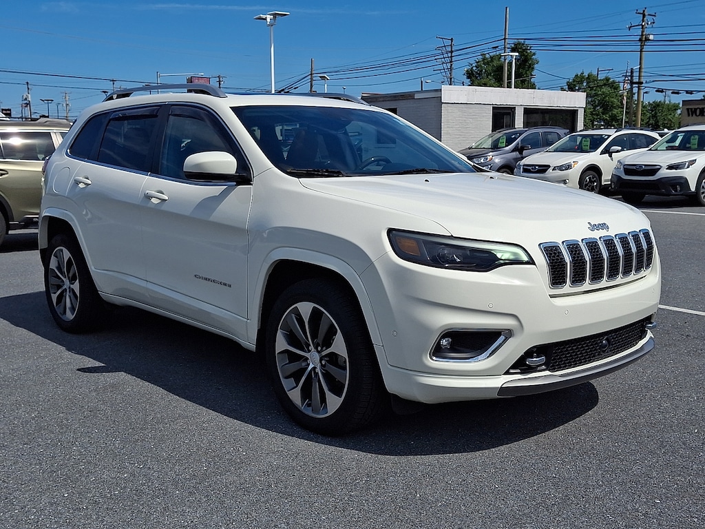 Used 2019 Jeep Cherokee Overland 4x4 SUV
