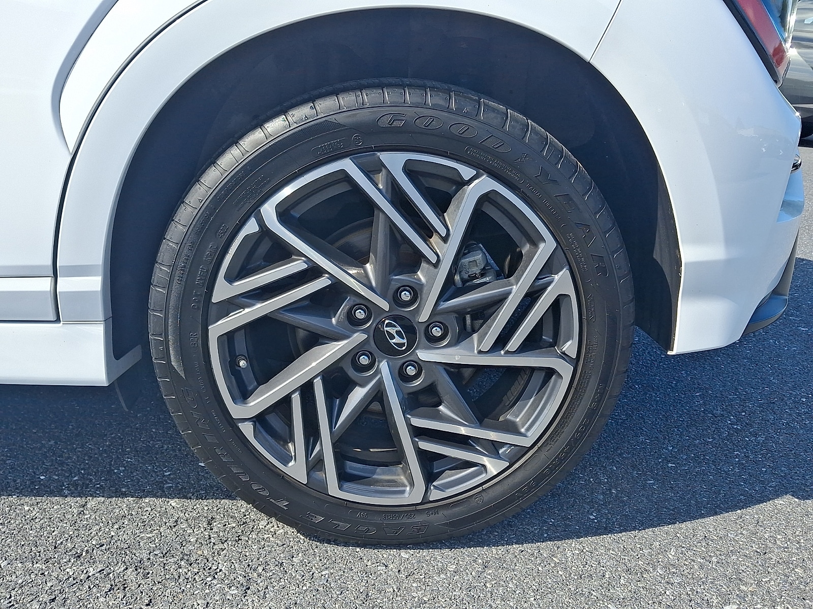 2023 Hyundai Kona N Line - Photo 9