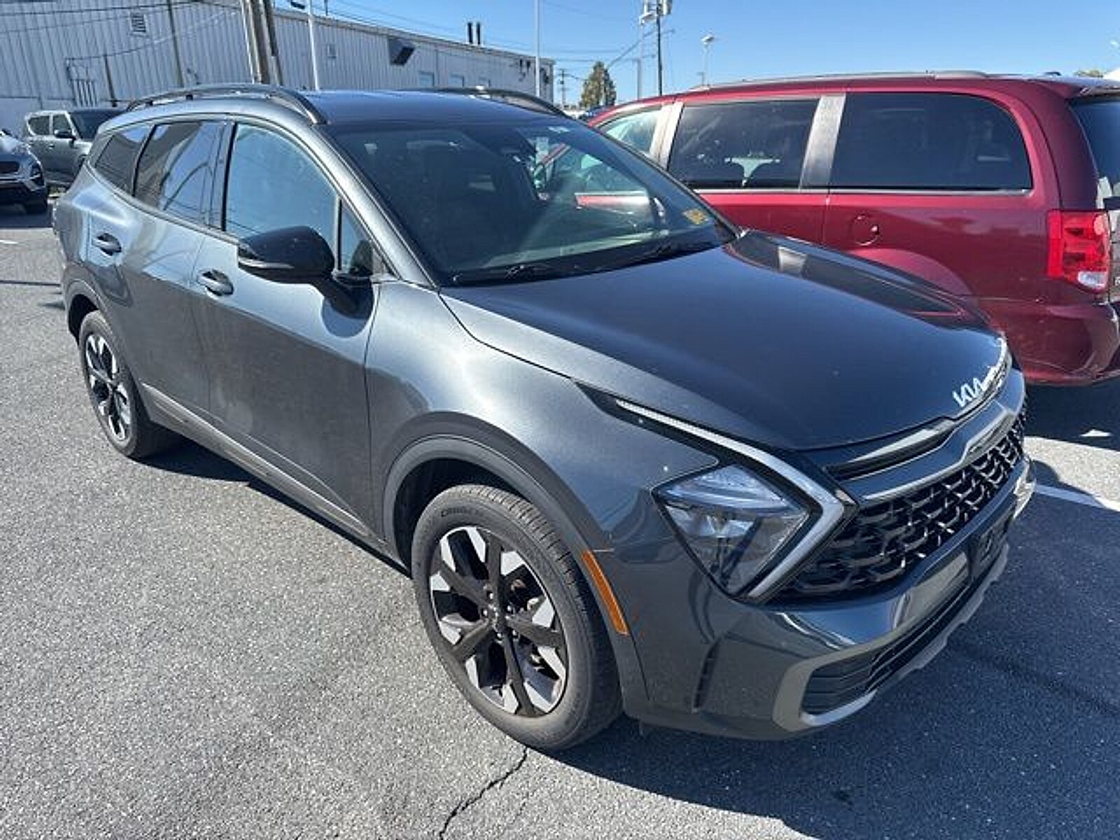 2023 Kia Sportage X-Line photo 2