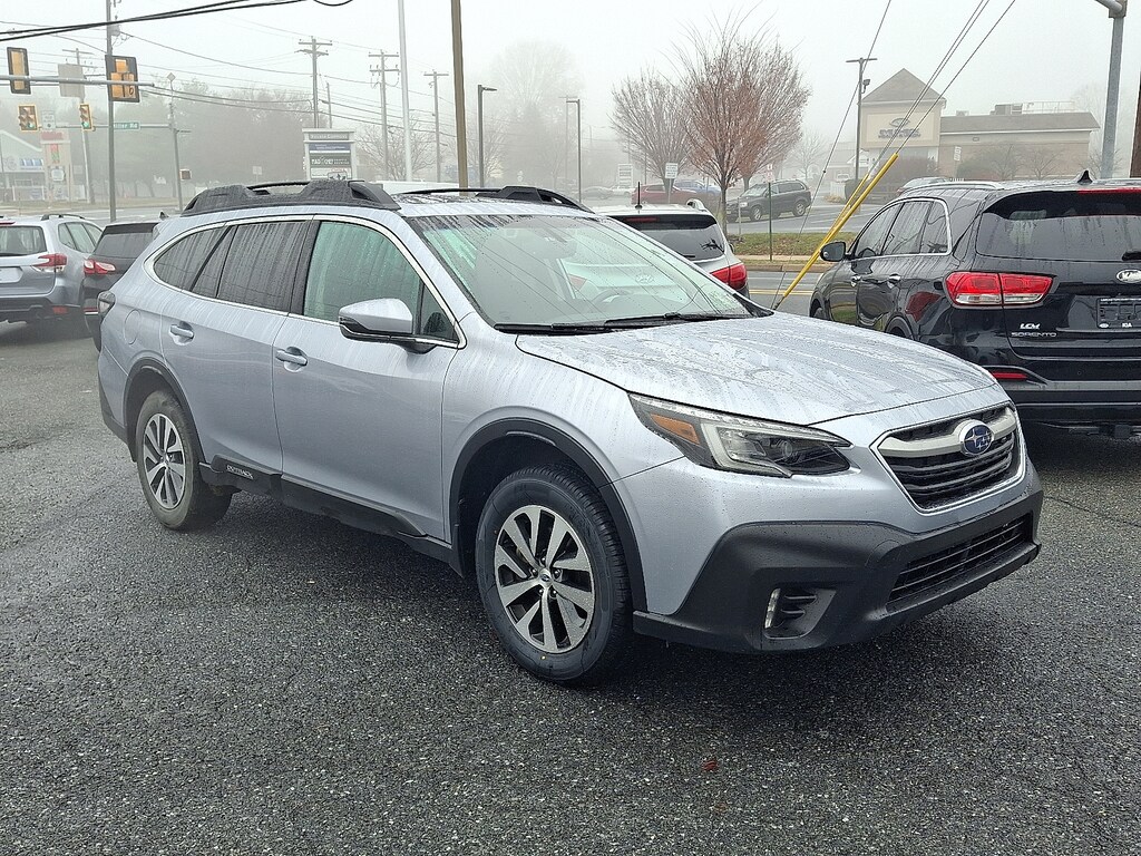 Used 2020 Subaru Outback Premium SUV