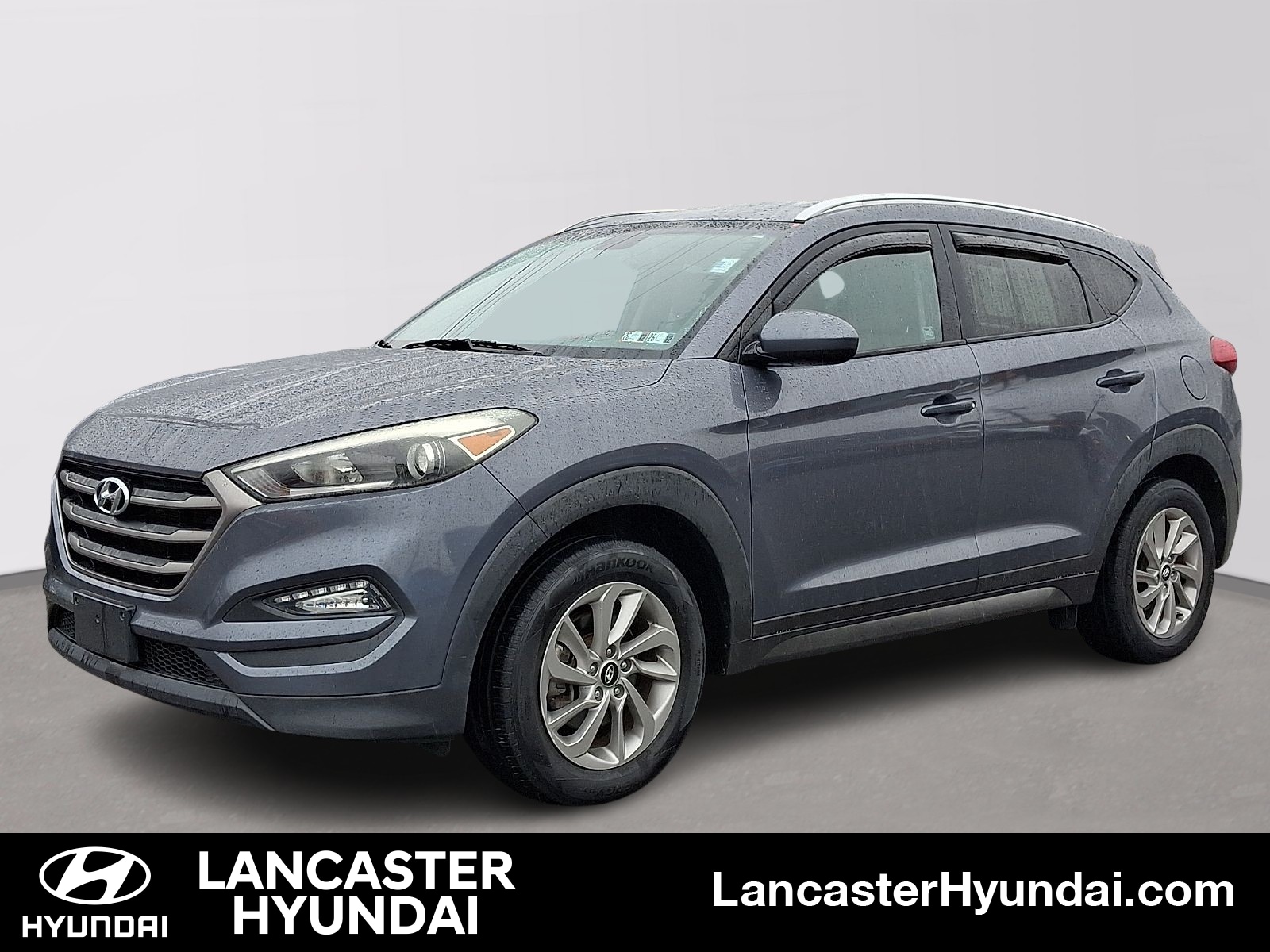 2016 Hyundai Tucson 2.0L SE AWD with Beige Seats