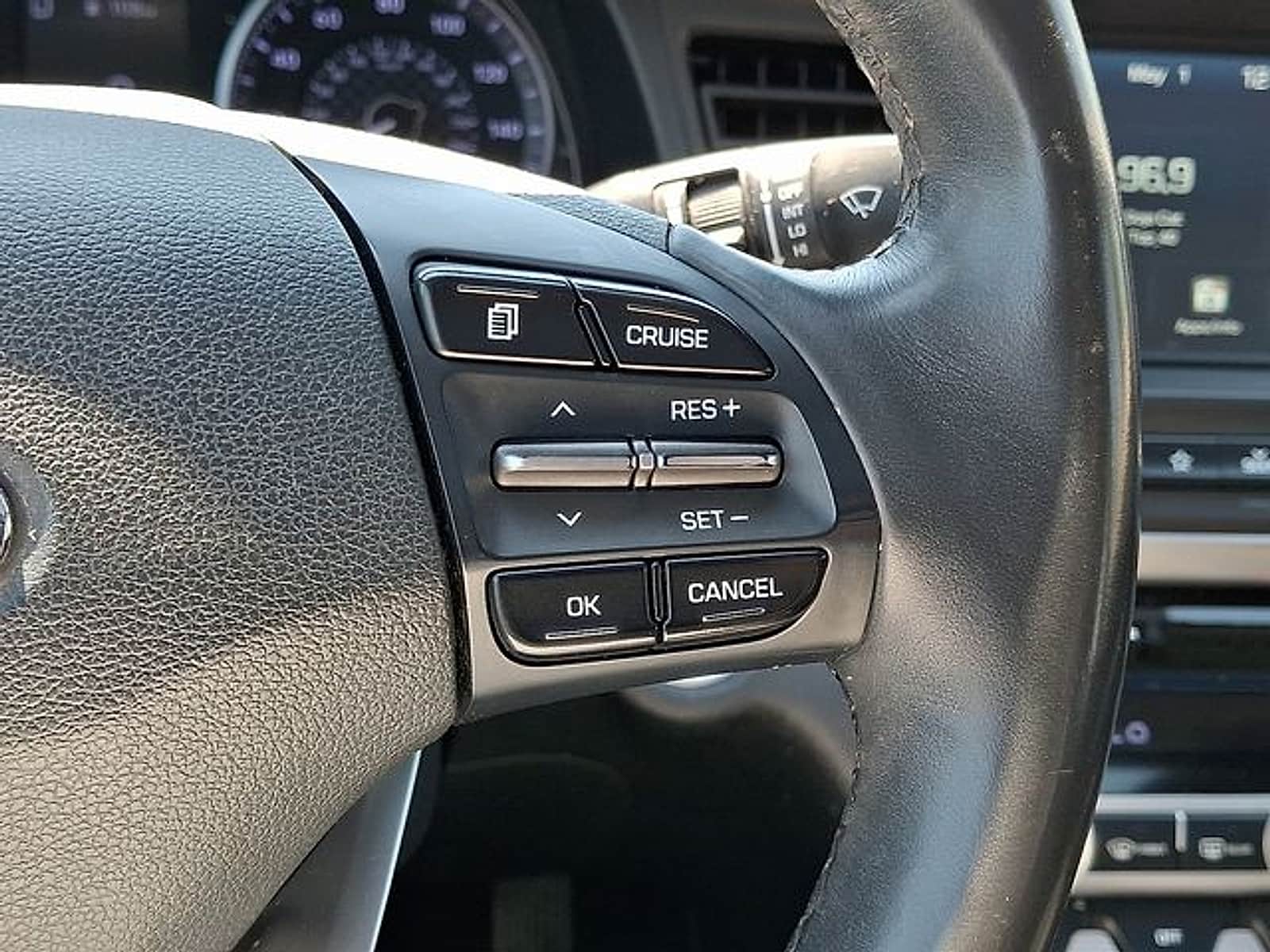 2019 Hyundai Elantra Value Edition - Photo 25
