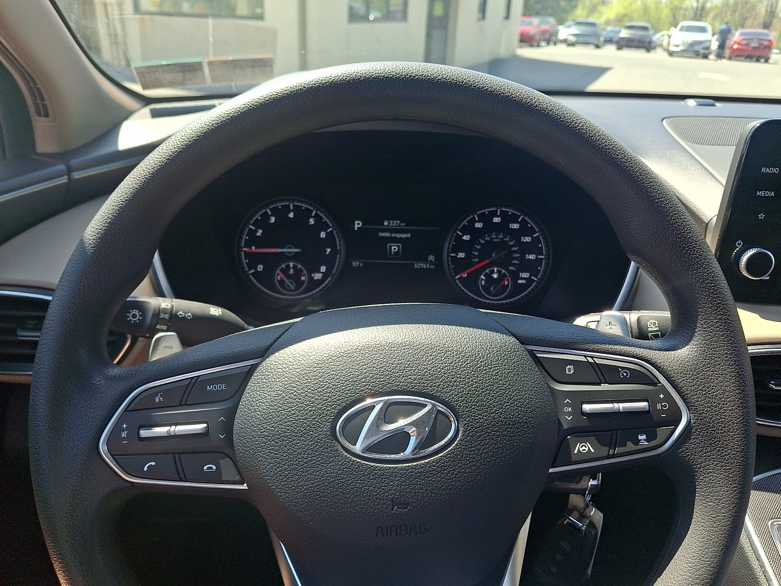 2023 Hyundai Santa Fe SE - Photo 19