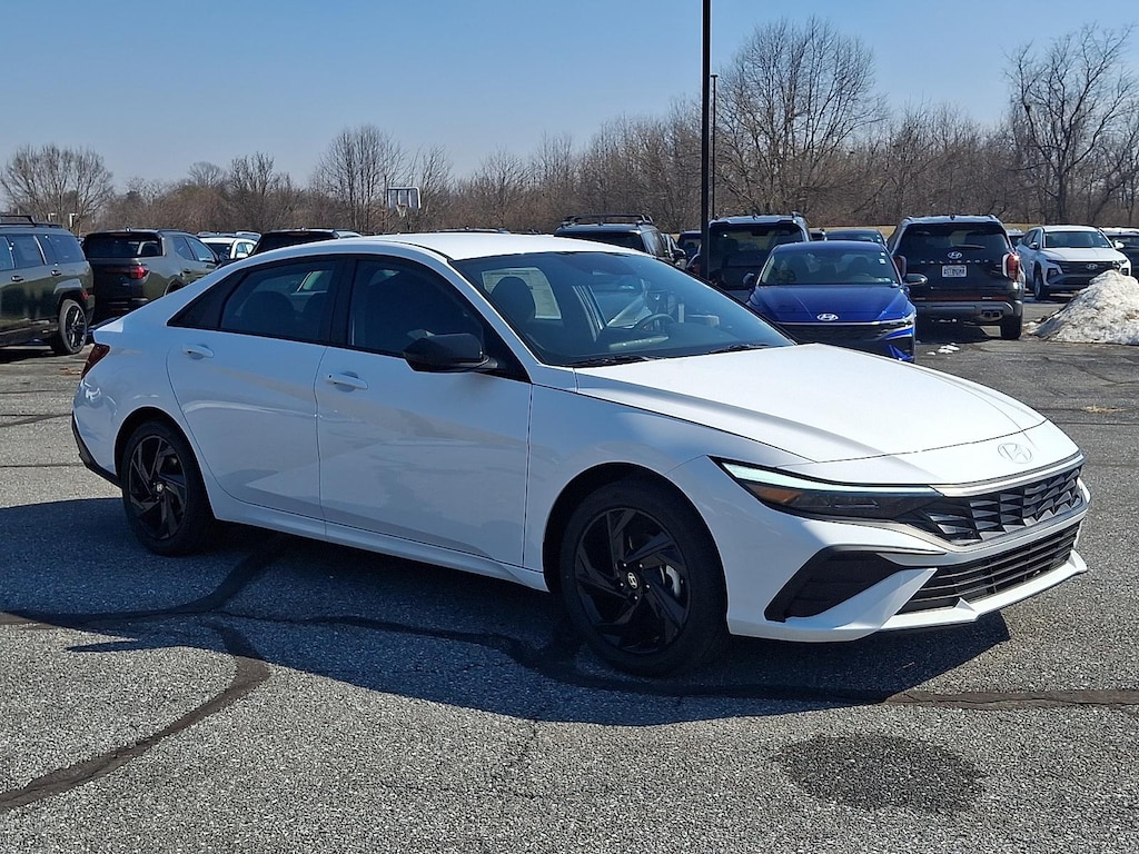 New 2026 Hyundai Elantra Hybrid SEL Sport Sedan