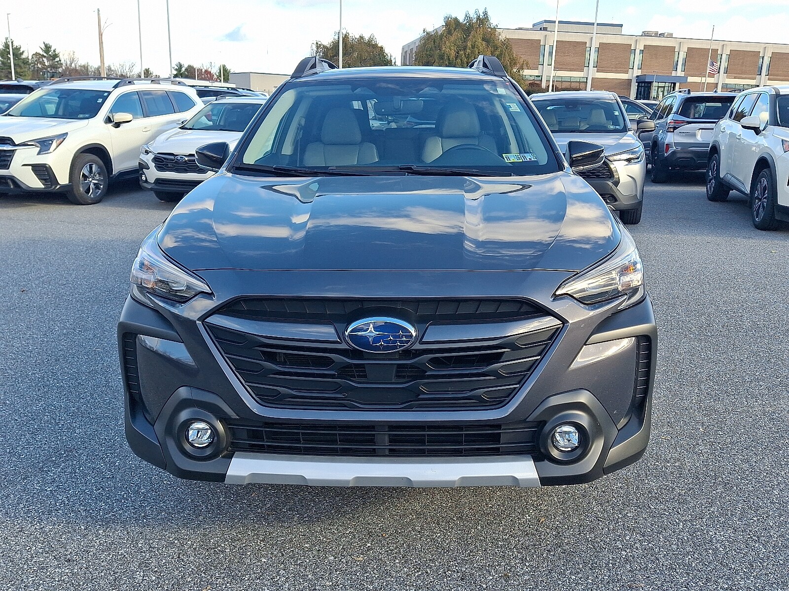 2025 Subaru Outback Limited photo 2