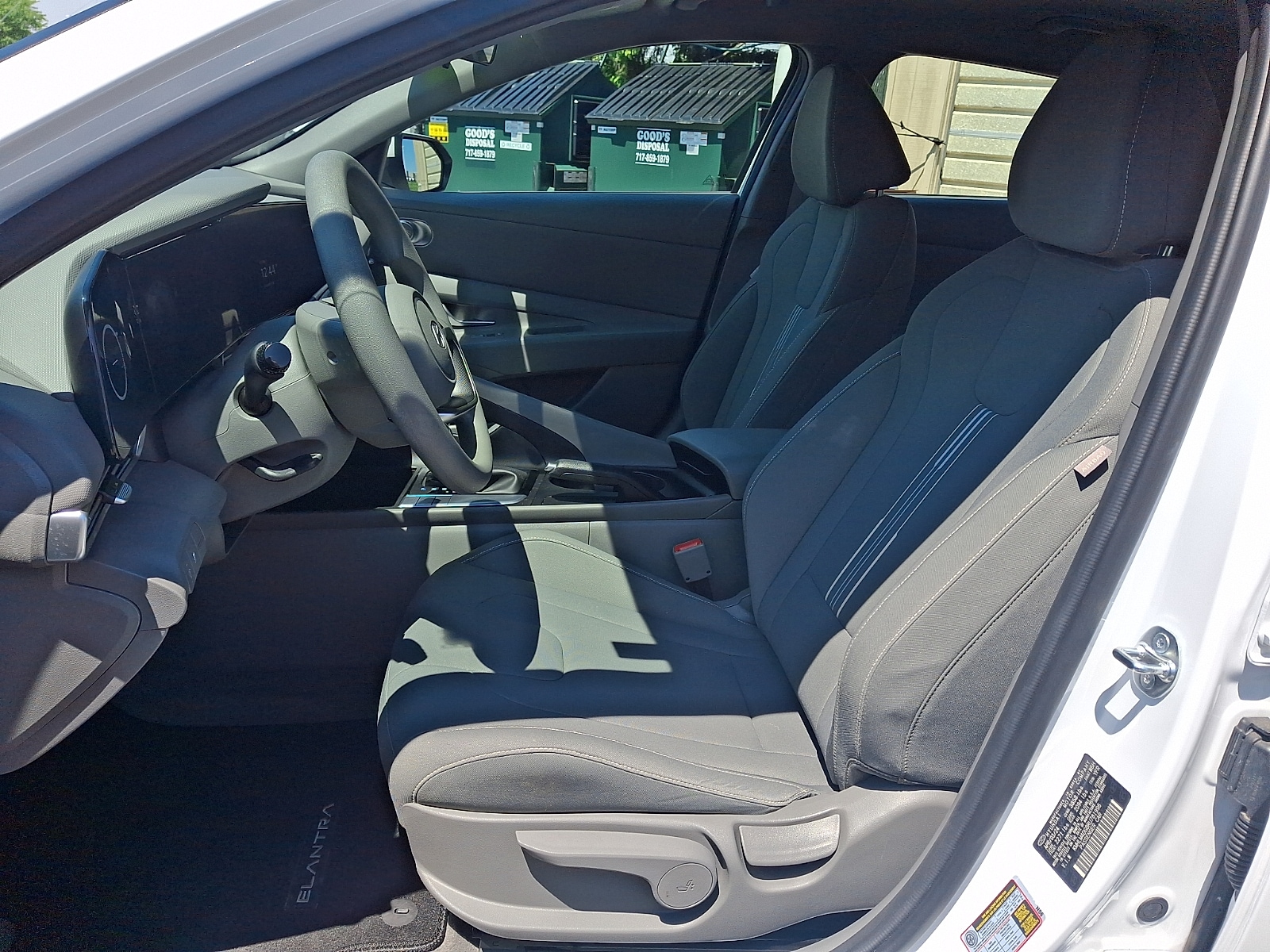 2024 Hyundai Elantra SEL - Photo 14