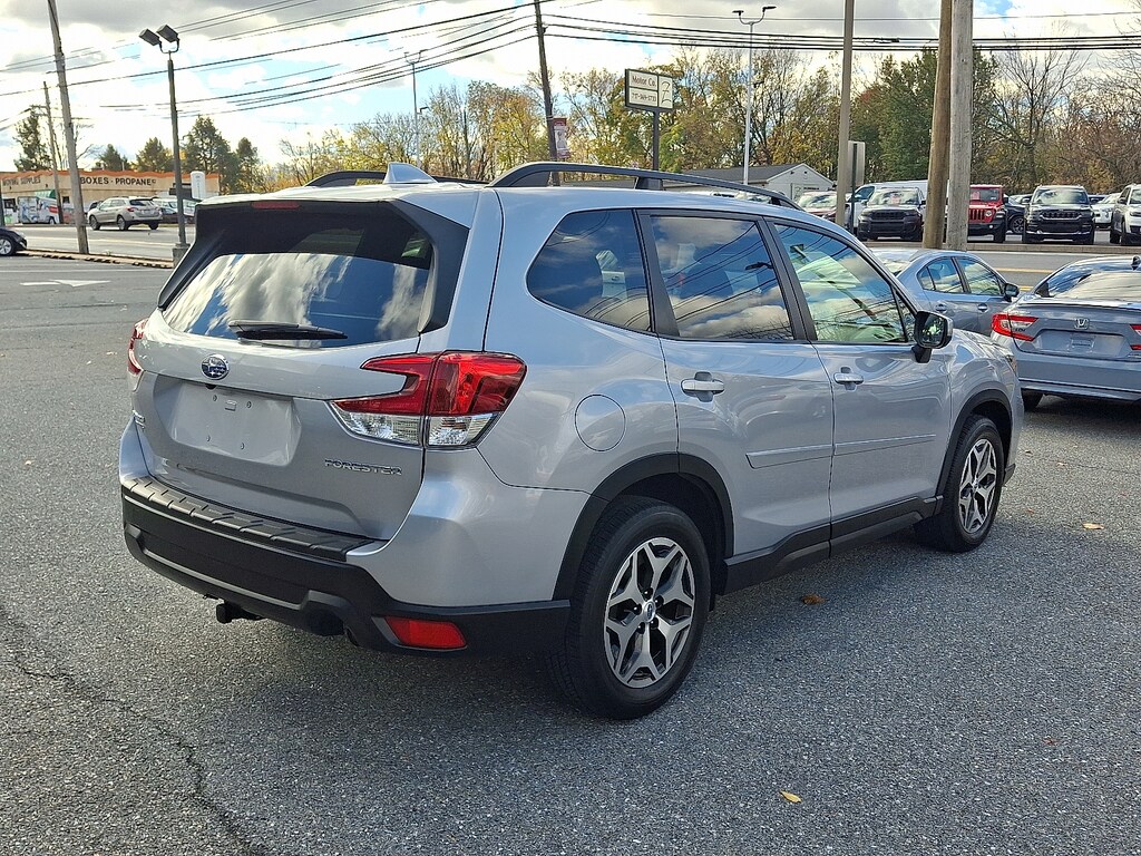 Used 2019 Subaru Forester Premium SUV
