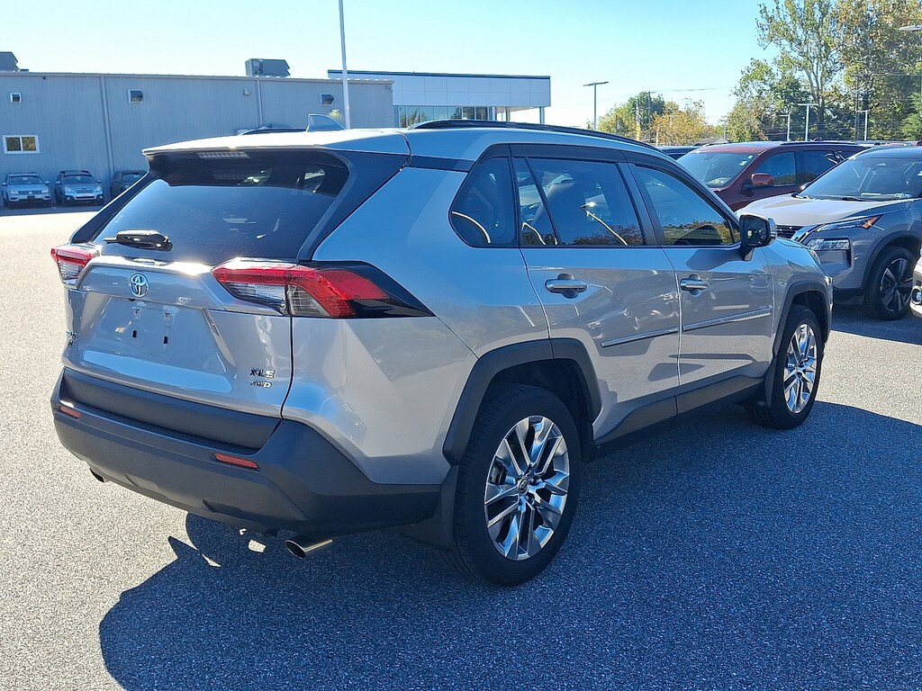 Used 2020 Toyota RAV4 XLE Premium SUV