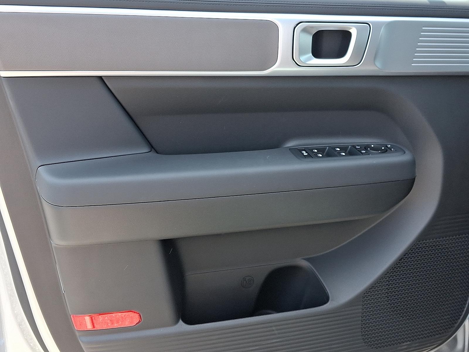2026 Hyundai Santa Fe SE - Photo 8