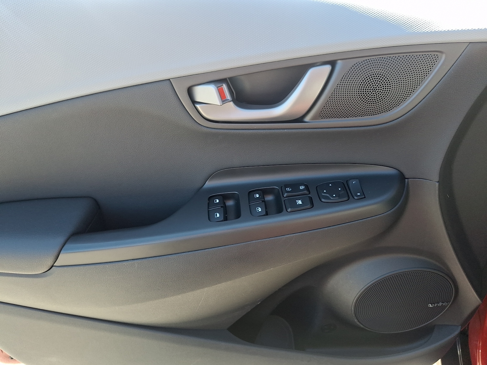 2021 Hyundai Kona Ultimate - Photo 13