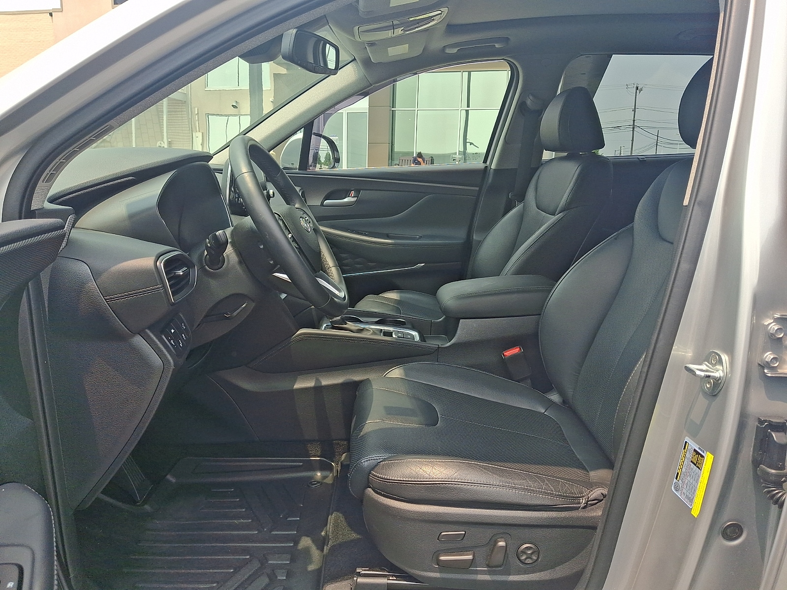 2020 Hyundai Santa Fe Limited - Photo 14
