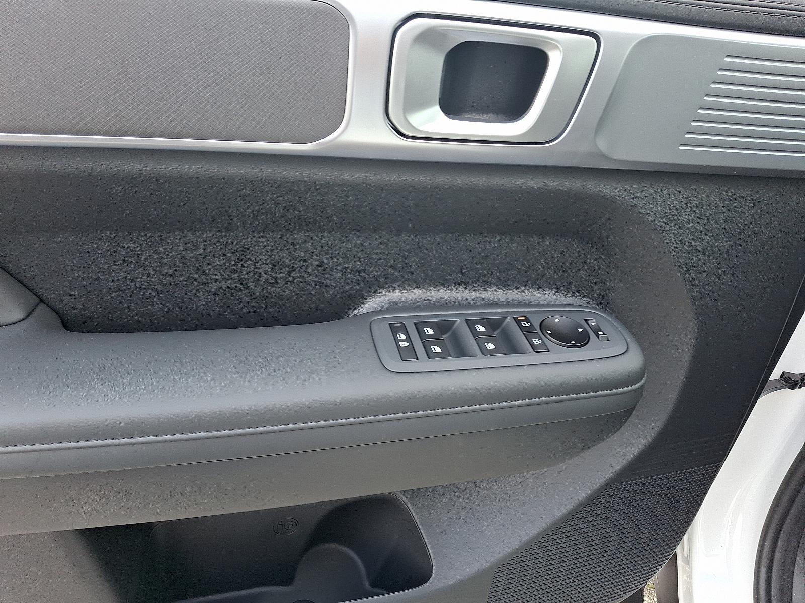 2026 Hyundai Santa Fe XRT - Photo 8