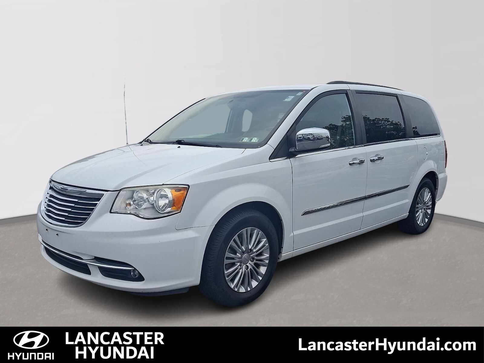 2016 Chrysler Town & Country