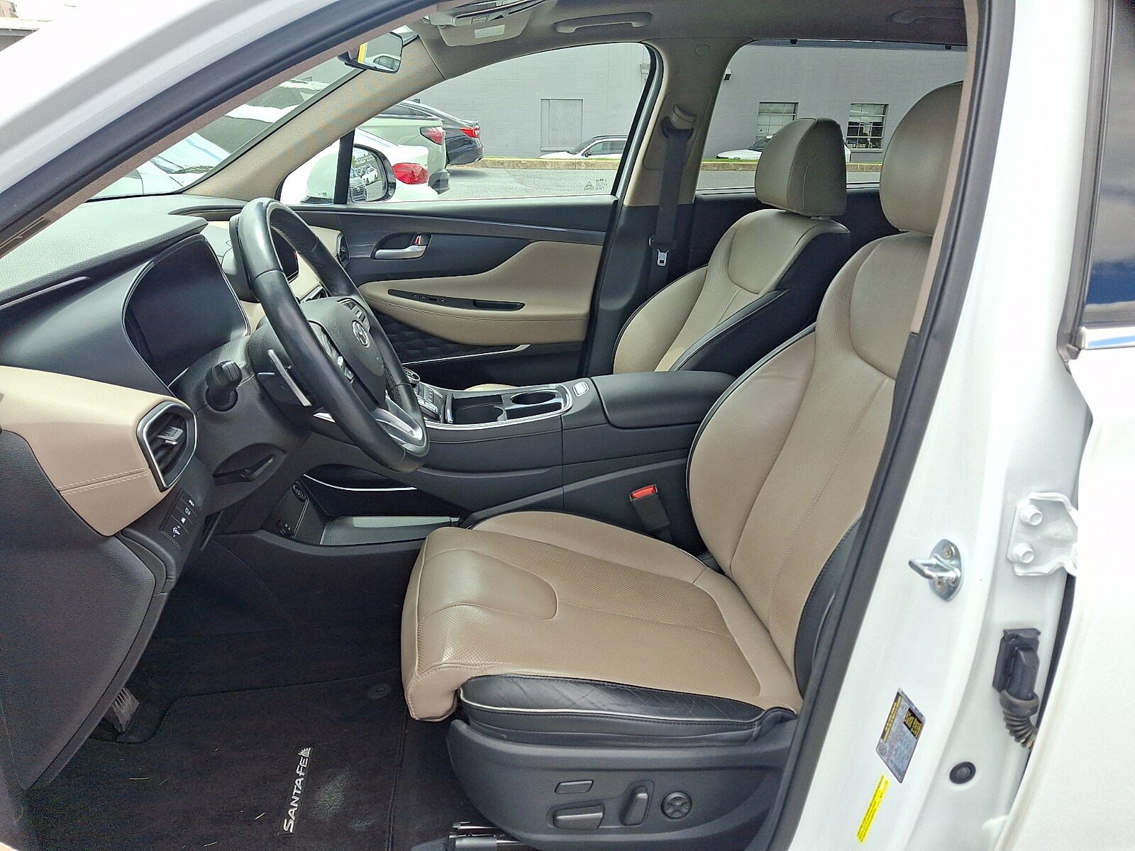 2021 Hyundai Santa Fe Limited - Photo 14