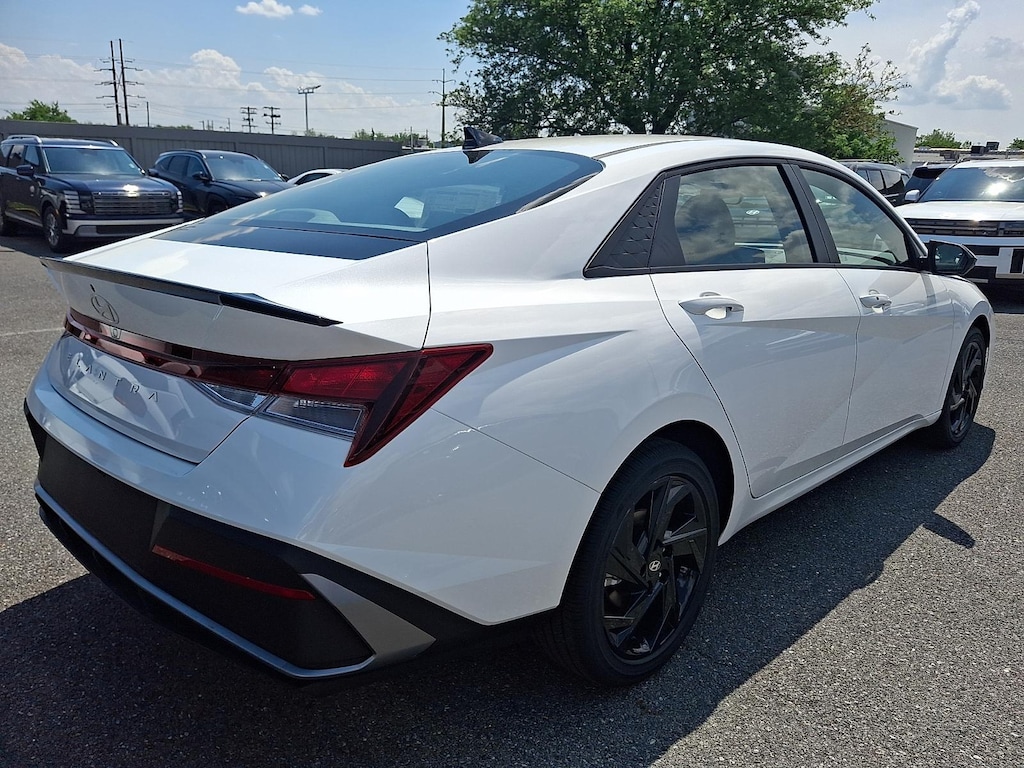 New 2026 Hyundai Elantra SEL Sport Sedan