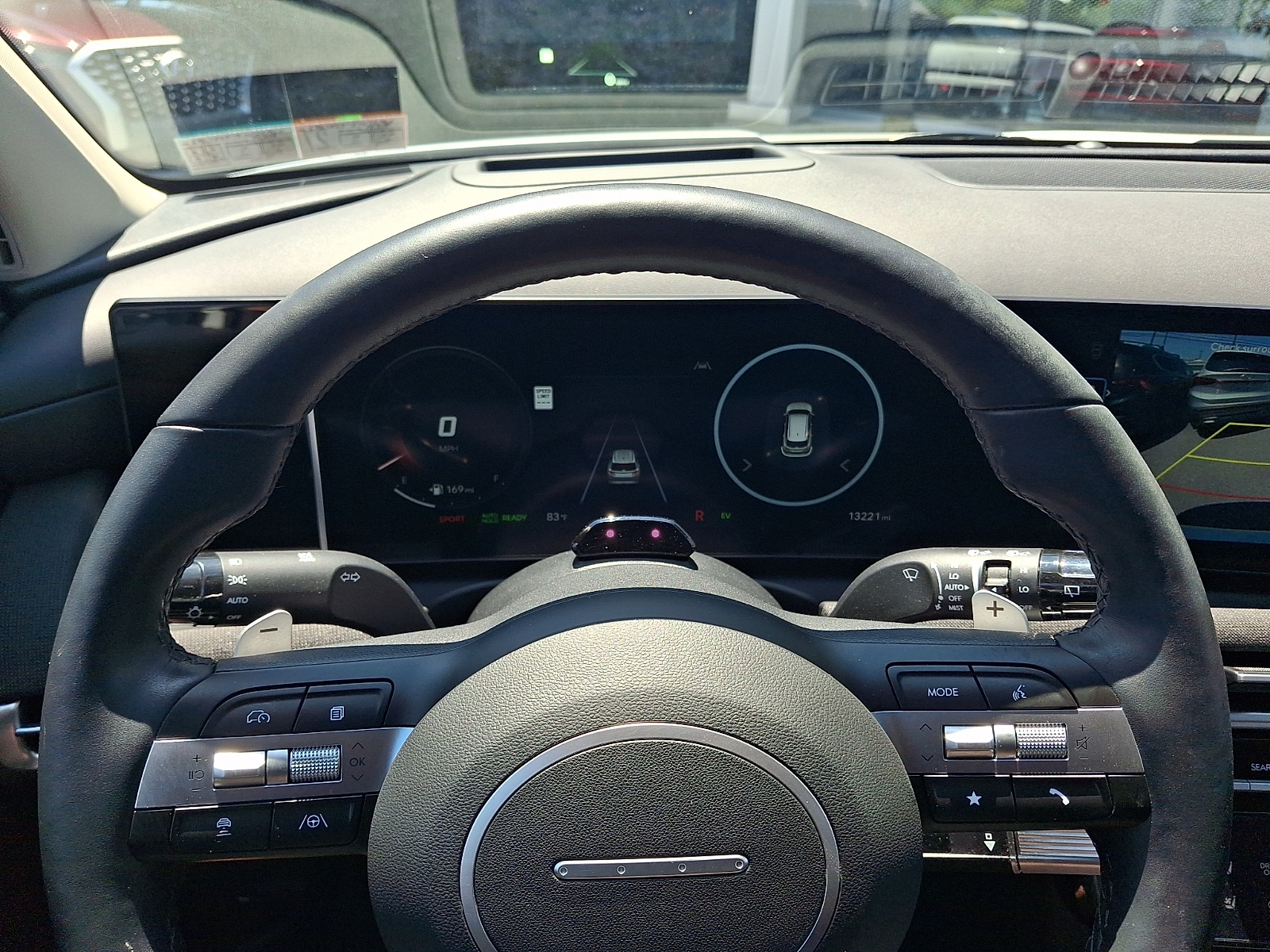 2025 Hyundai Tucson Limited - Photo 20
