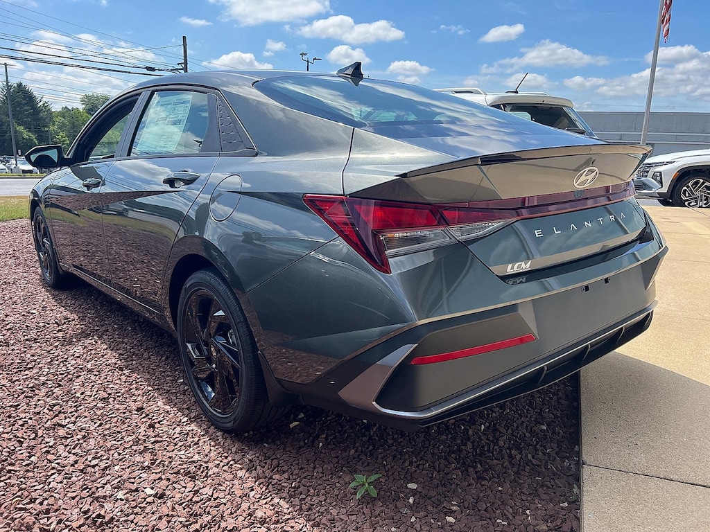 New 2026 Hyundai Elantra SEL Sport Sedan