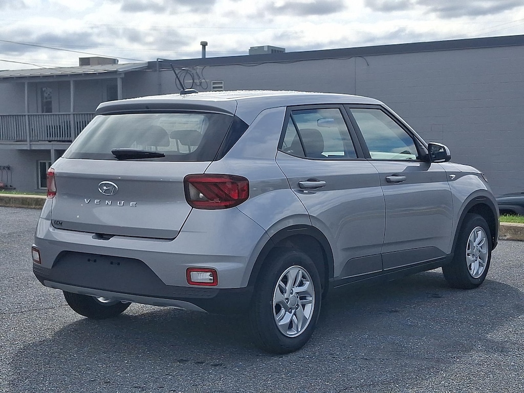 New 2026 Hyundai Venue SE SUV