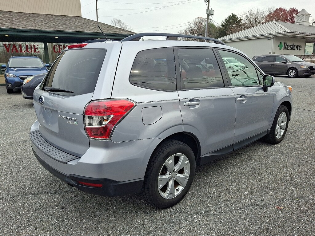 Used 2014 Subaru Forester 2.5i Premium SUV