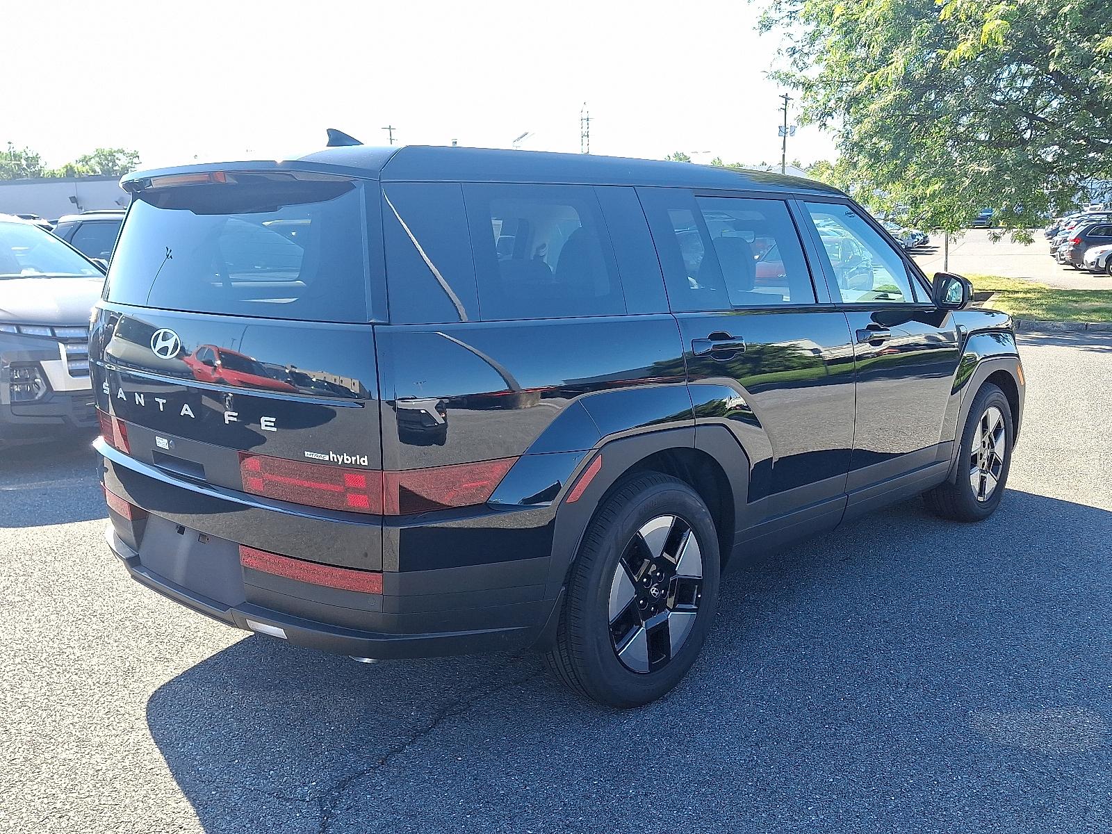 2026 Hyundai Santa Fe SE - Photo 3