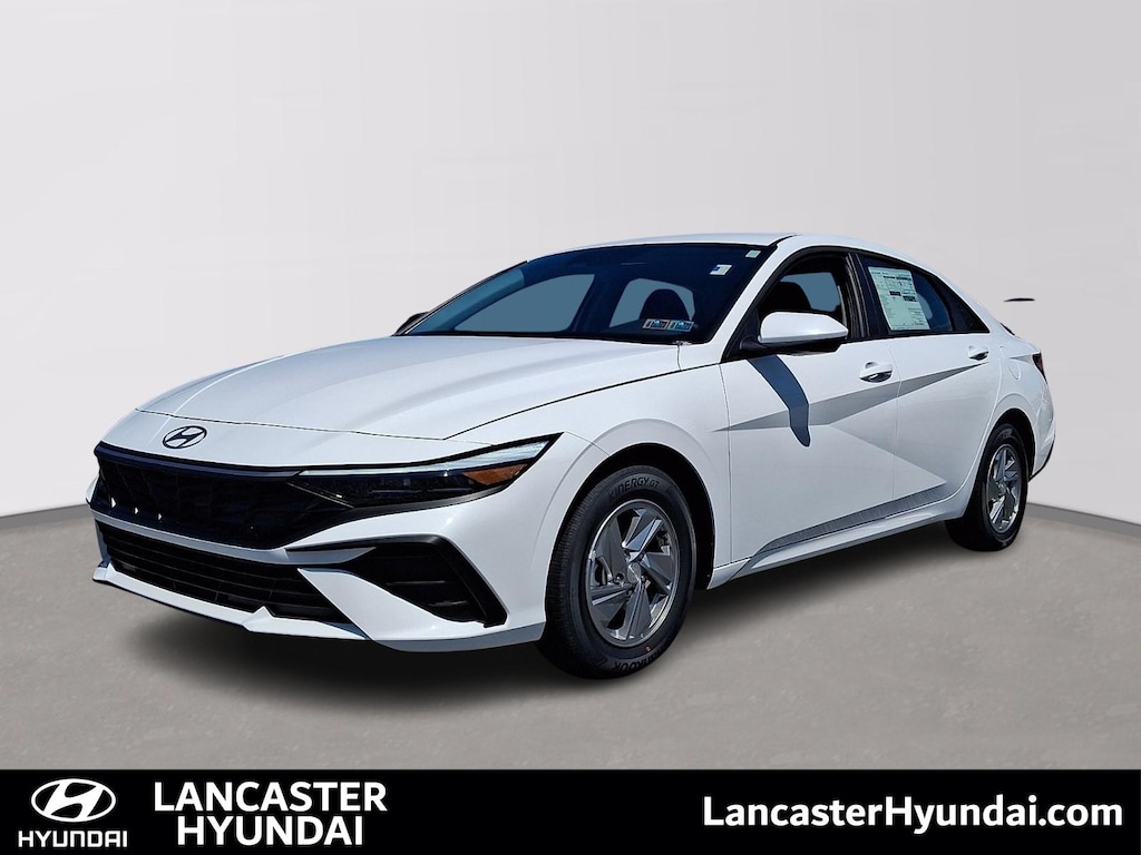 New 2026 Hyundai Elantra SE Sedan