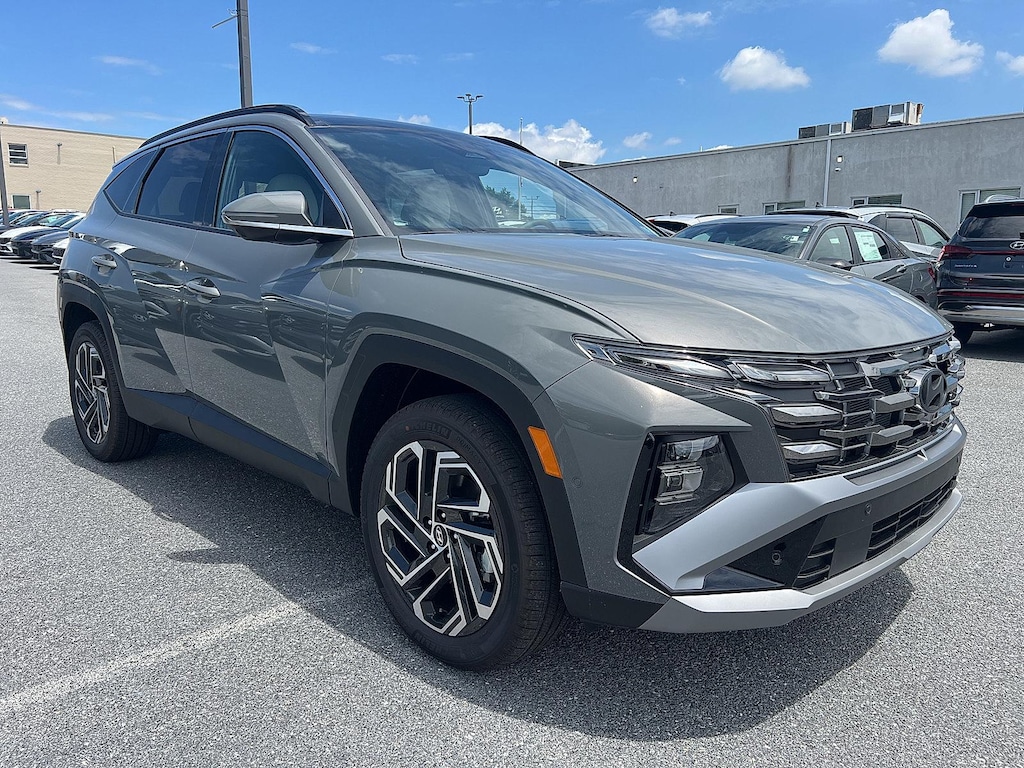 New 2026 Hyundai Tucson Limited AWD SUV