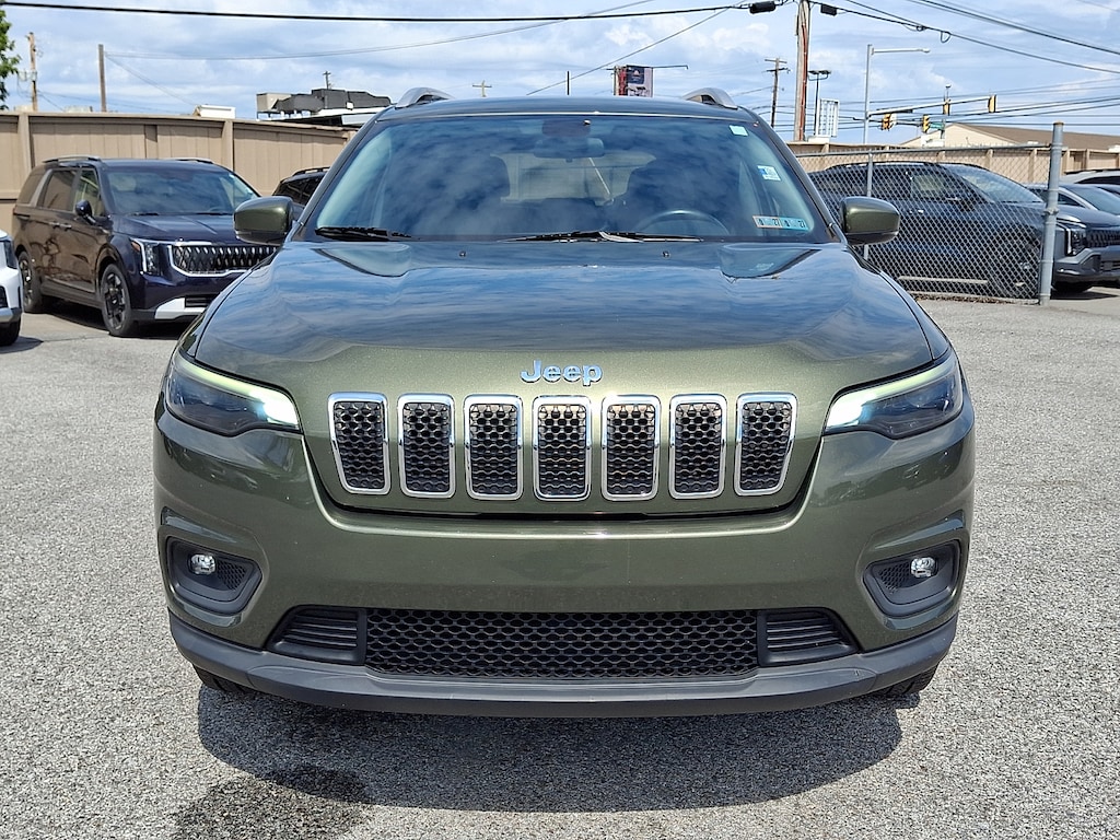 Used 2019 Jeep Cherokee Latitude Plus 4x4 SUV