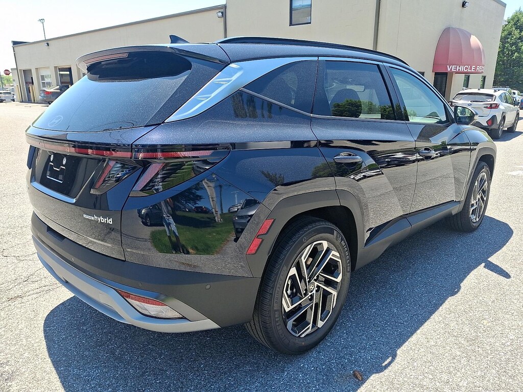 New 2026 Hyundai Tucson Hybrid Limited SUV