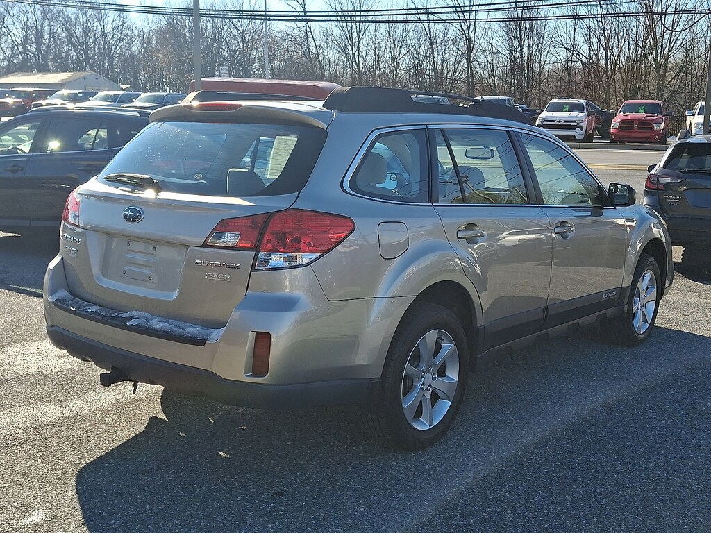 Used 2014 Subaru Outback 2.5i (CVT) SUV