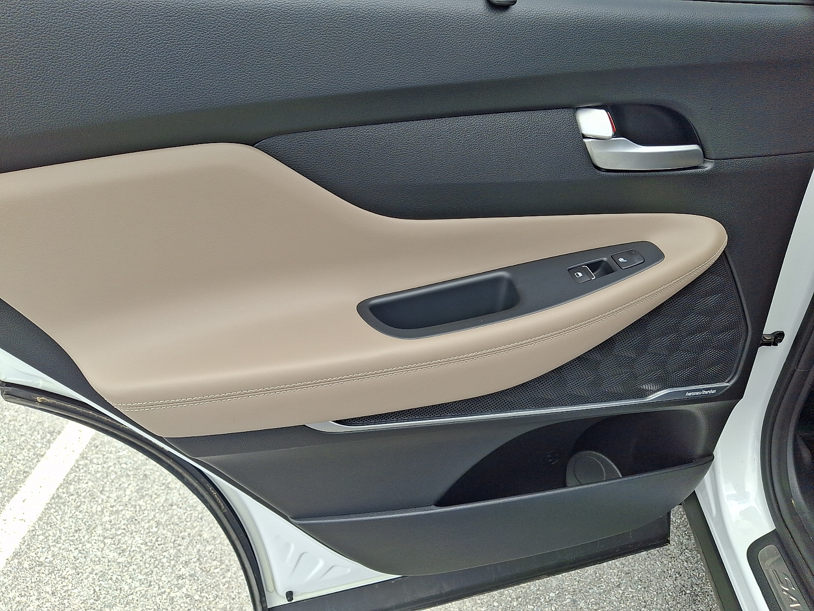 2021 Hyundai Santa Fe Limited - Photo 13