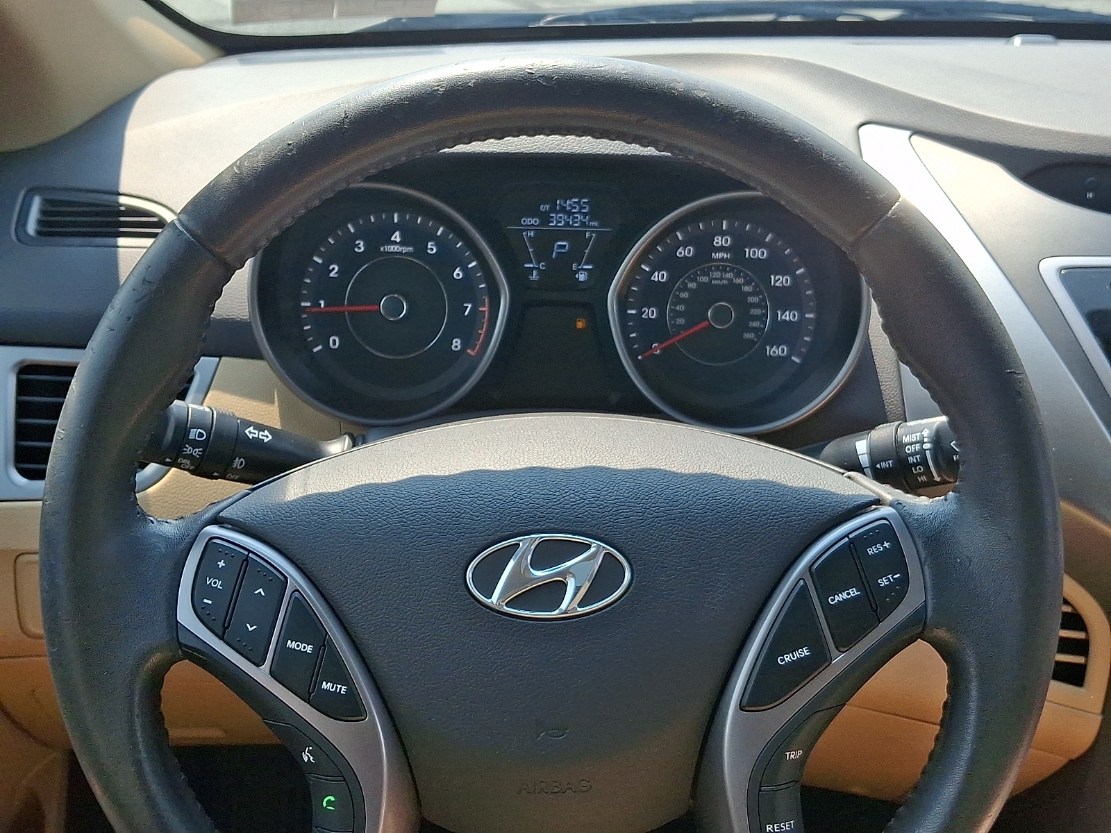 2013 Hyundai Elantra Limited - Photo 19