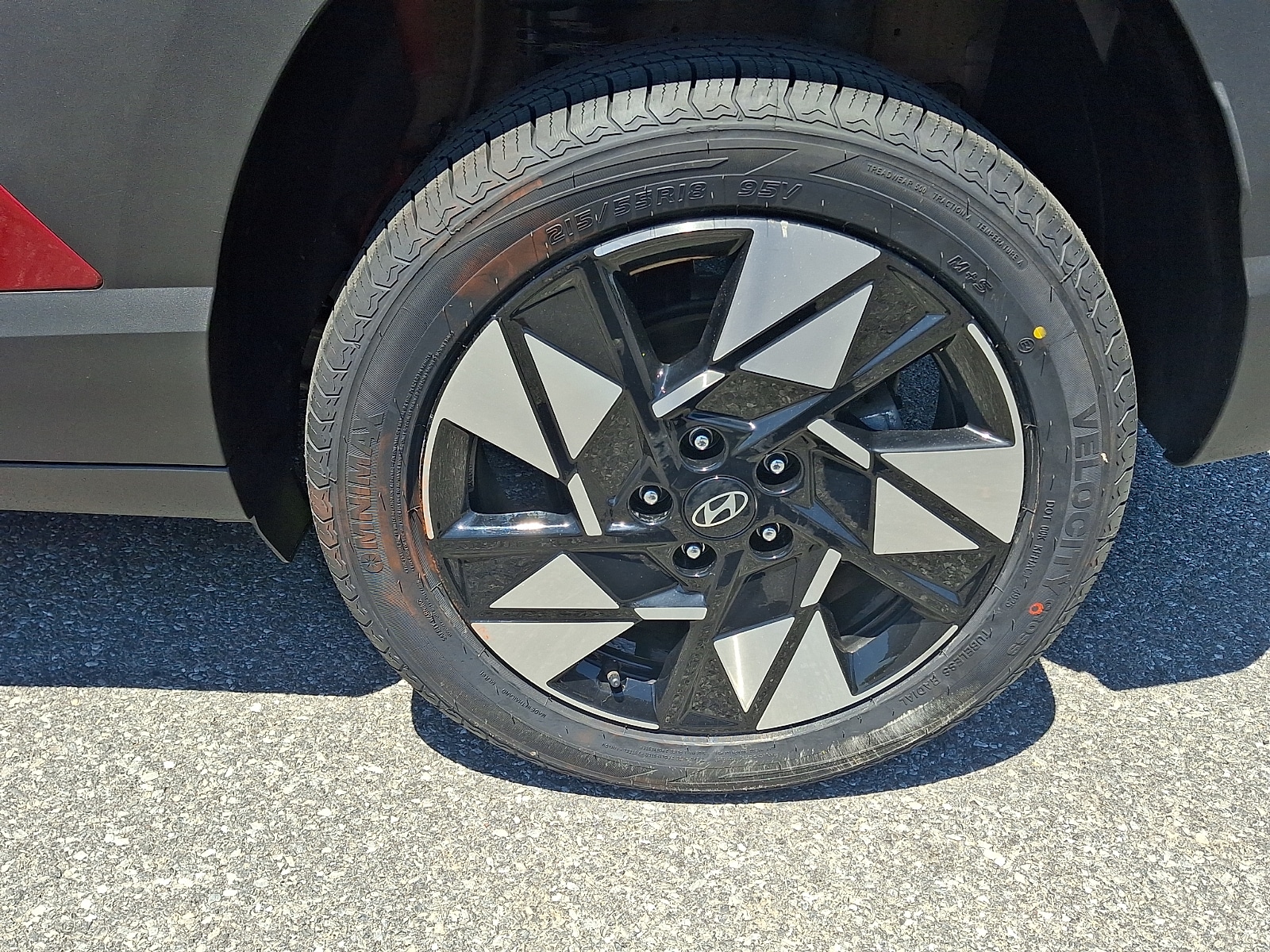 2024 Hyundai Kona SEL - Photo 8
