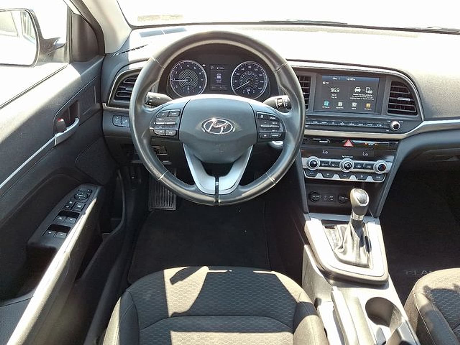 2019 Hyundai Elantra Value Edition - Photo 14