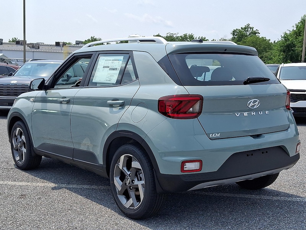 New 2026 Hyundai Venue SEL SUV