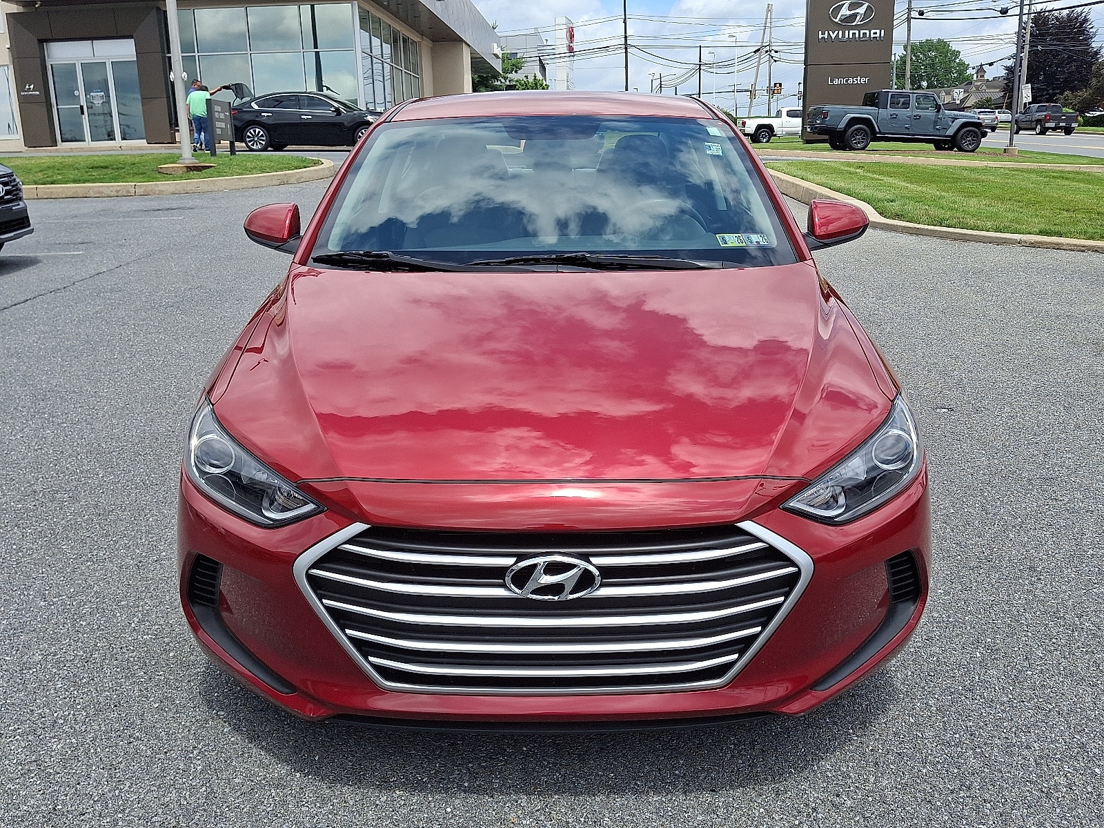 Used 2017 Hyundai Elantra SE with VIN 5NPD74LF2HH175563 for sale in East Petersburg, PA