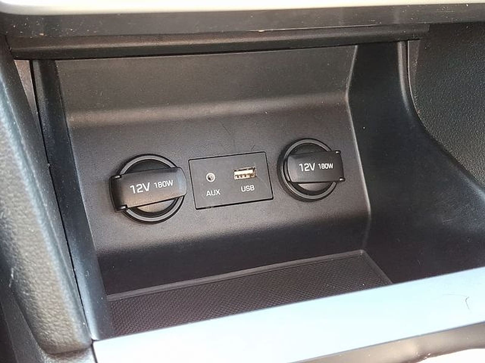 2019 Hyundai Elantra Value Edition - Photo 26