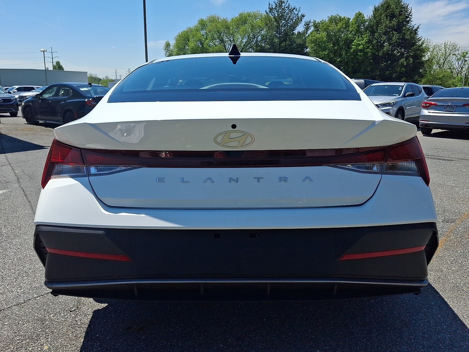 2024 Hyundai Elantra SEL - Photo 6