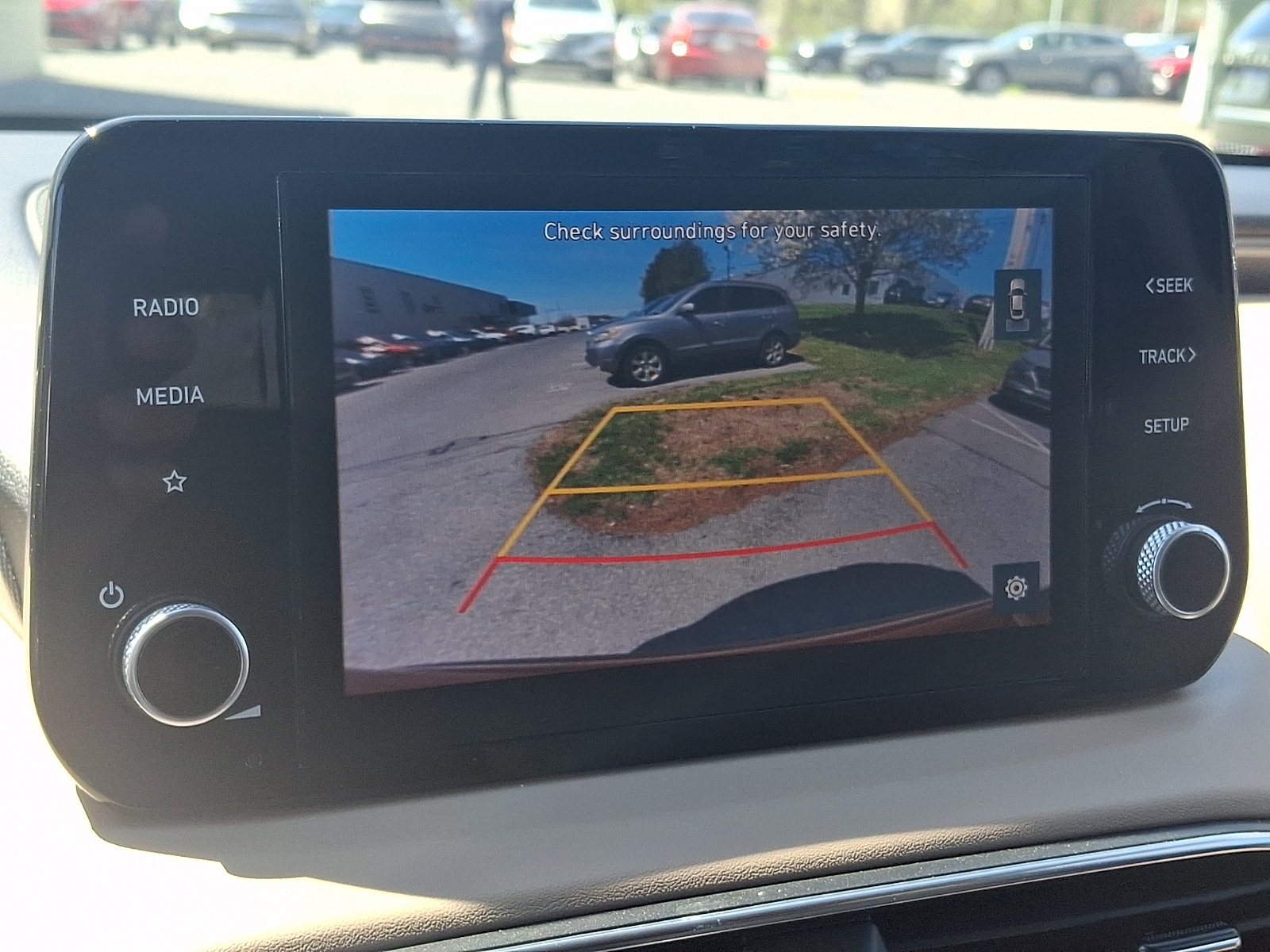2023 Hyundai Santa Fe SE - Photo 18