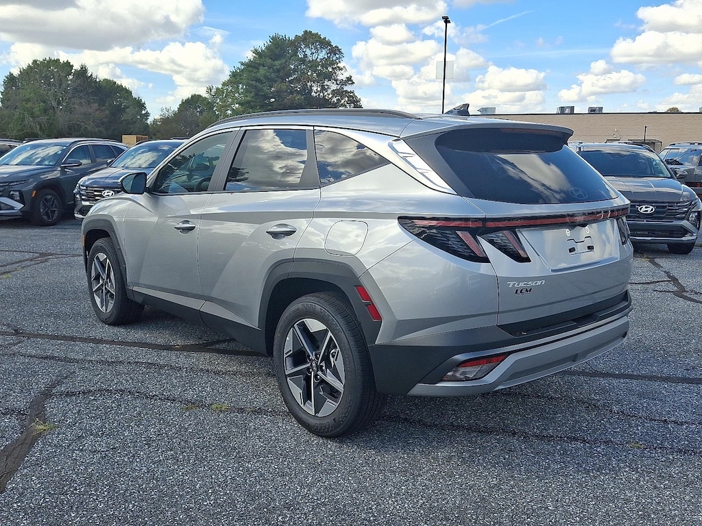 New 2026 Hyundai Tucson SEL Premium AWD SUV