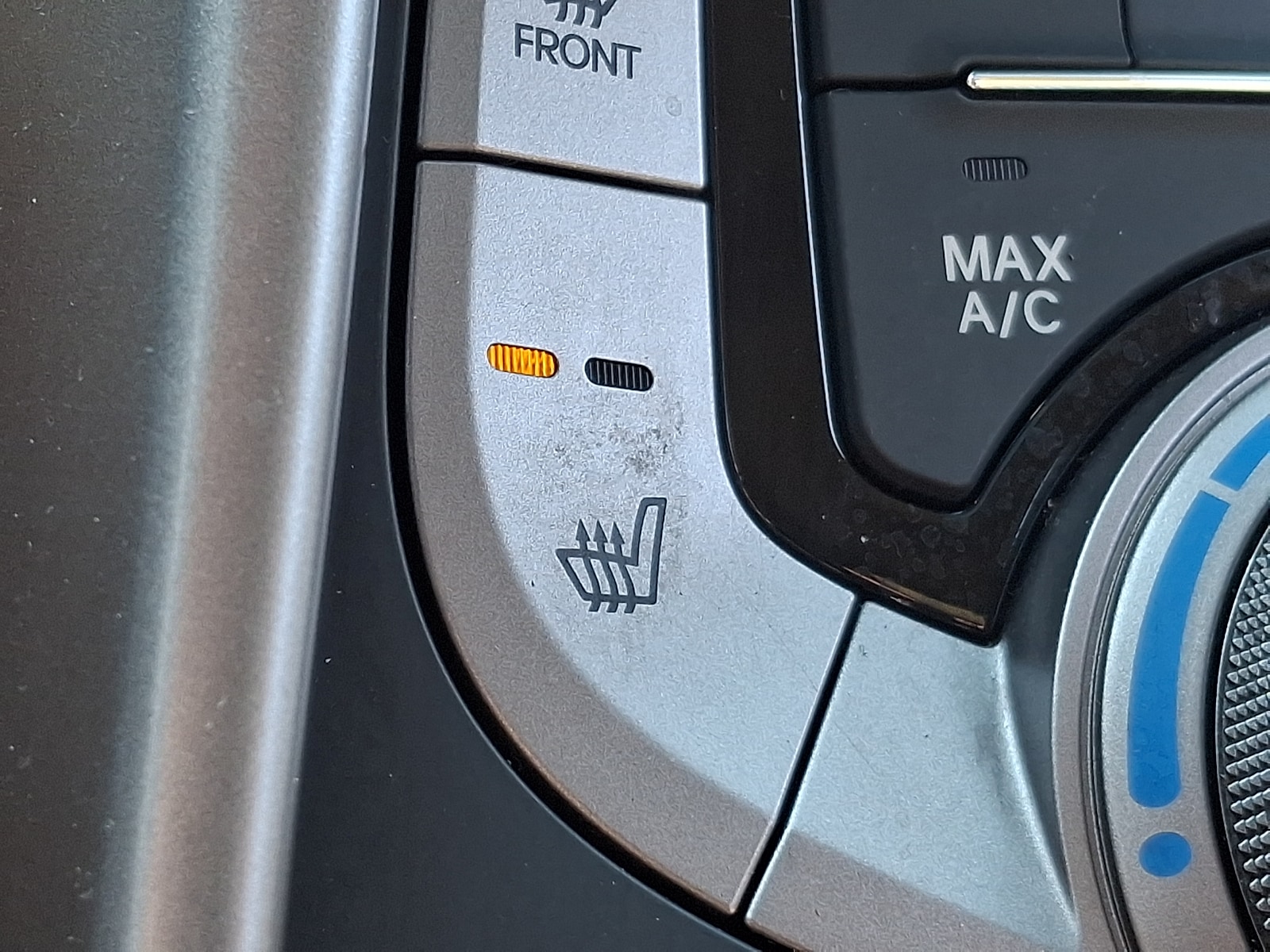 2013 Hyundai Elantra Limited - Photo 23